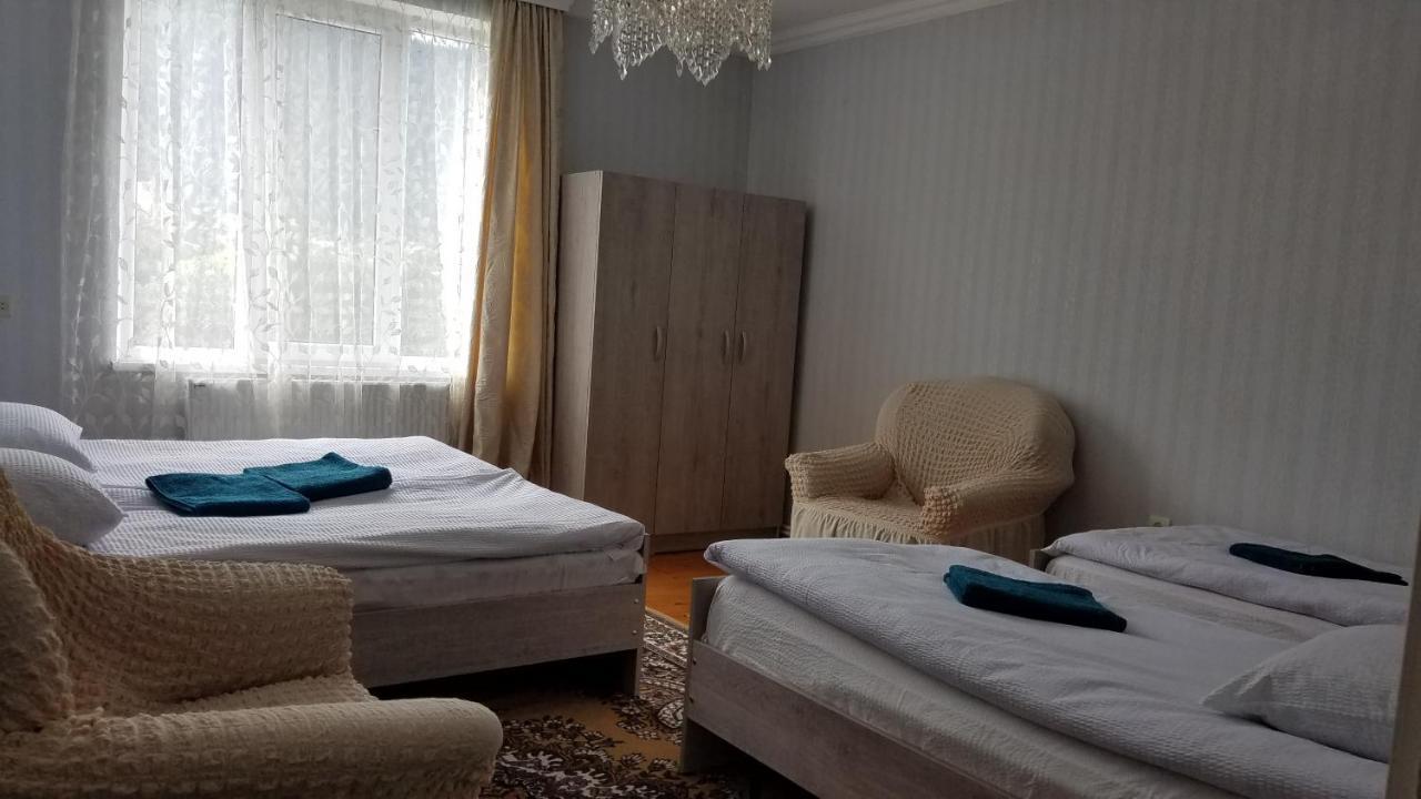 Guest House Green Rose Borjomi Exterior foto
